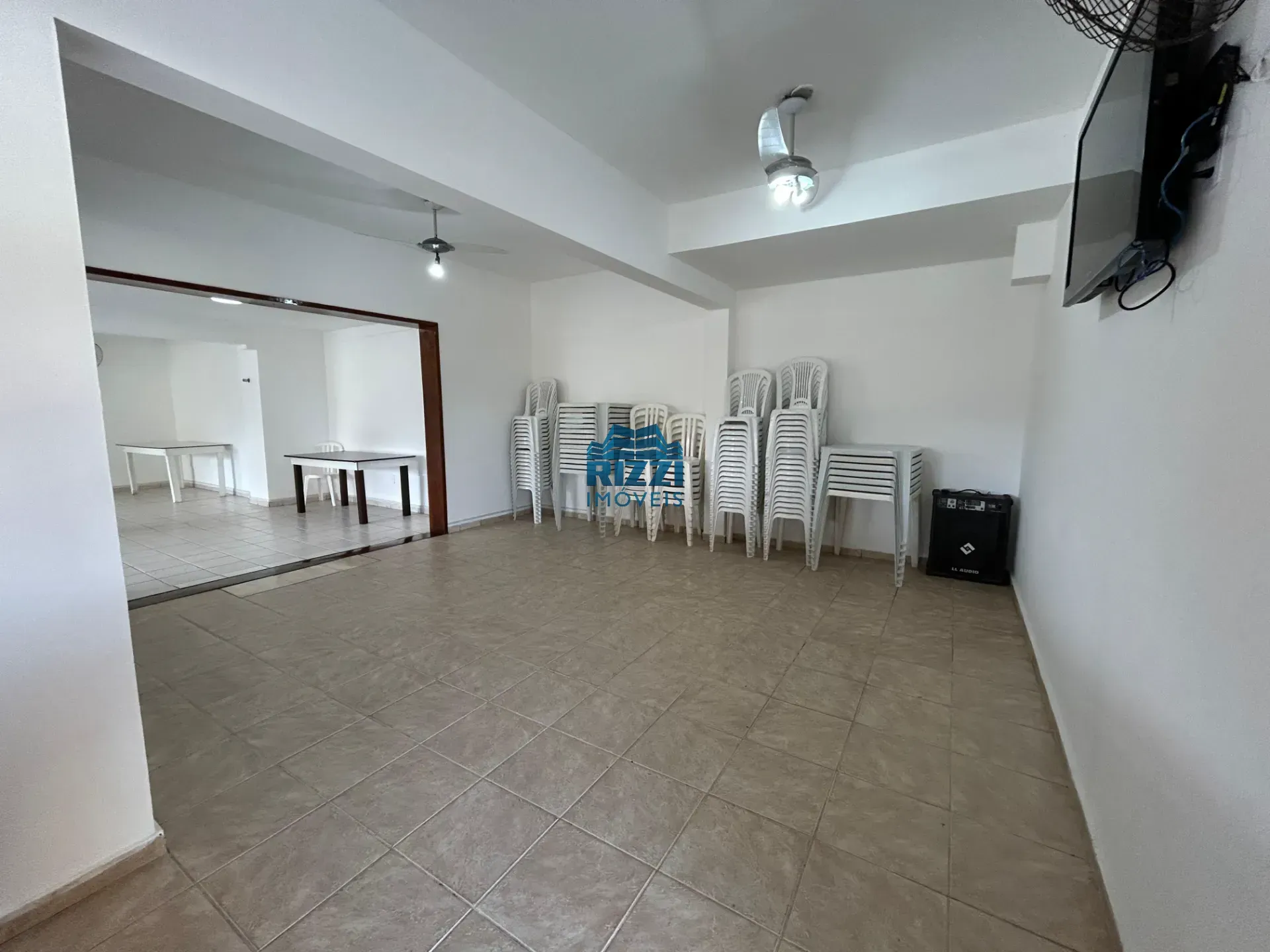 Apartment with 3 bedrooms and gas water heating — photo 19
