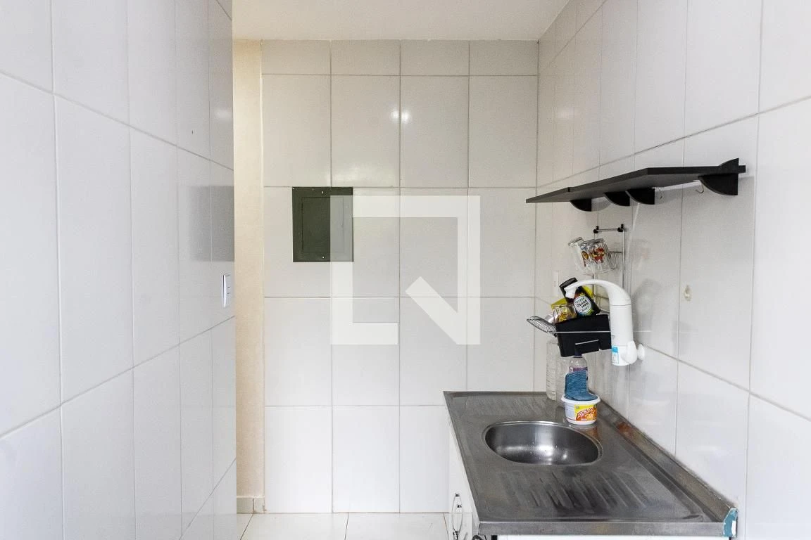 Home office in a 2-bedroom apartment, 43 m² — photo 26
