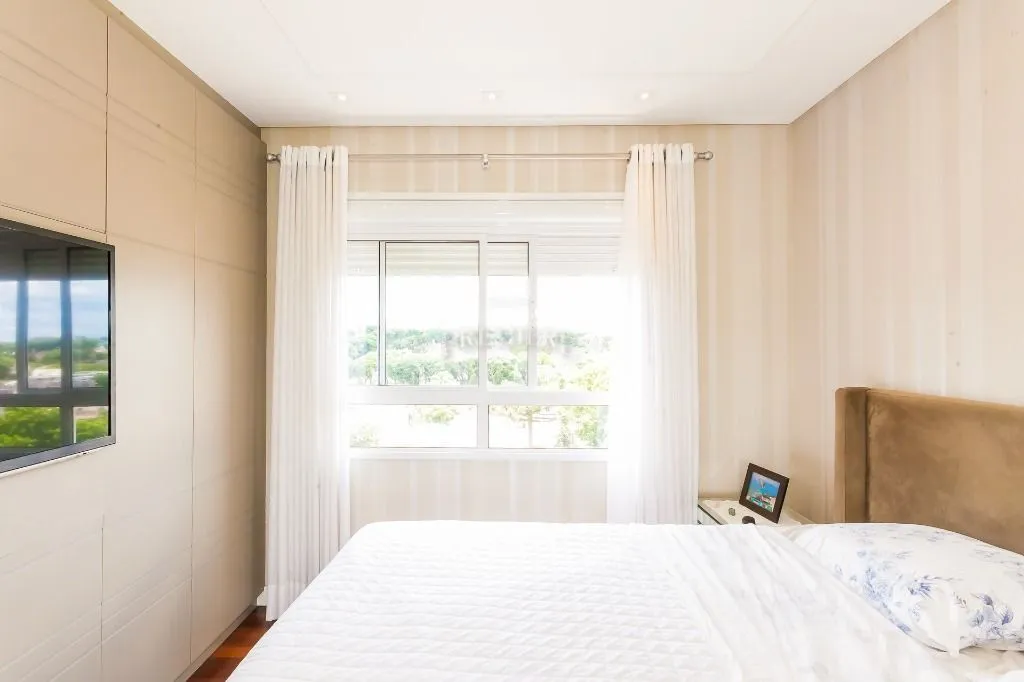Furnished 158 m² apartment with 3 bedrooms and 5 bathrooms — photo 34