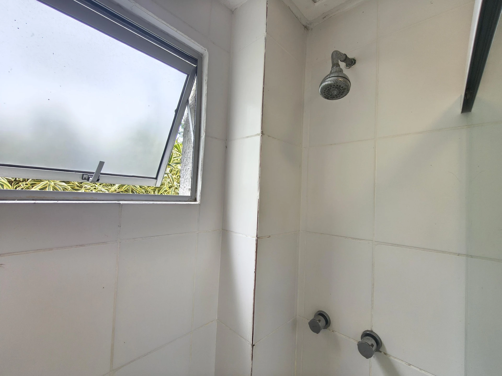 2-bedroom apartment in a building with a pool — photo 15