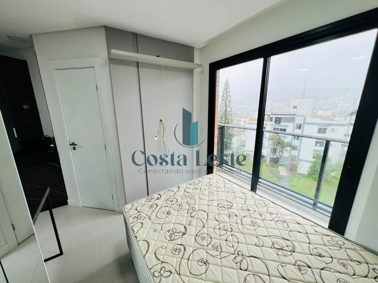 1-bedroom apartment with 32 m² and 1 parking spot — photo 6