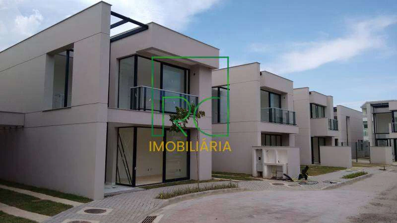 Casa com 3 quartos e cozinha independente de 263 m² — photo 3