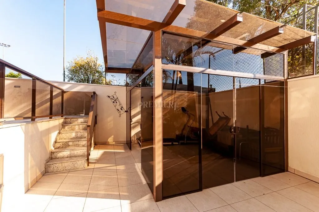 Furnished house with 4 bedrooms across 1167 m² and 8 spots — photo 98