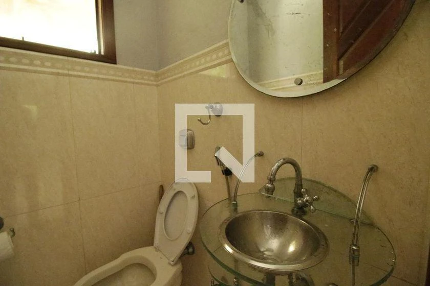 Casa de 700 m² com 3 quartos e 4 banheiros — photo 32