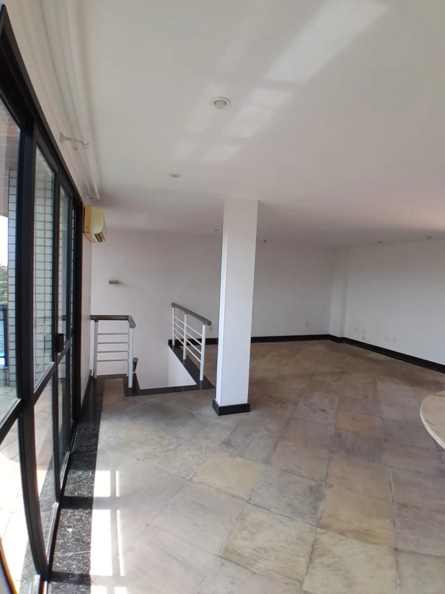 Apartamento com 3 suítes, 260 m² e 3 vagas — photo 11