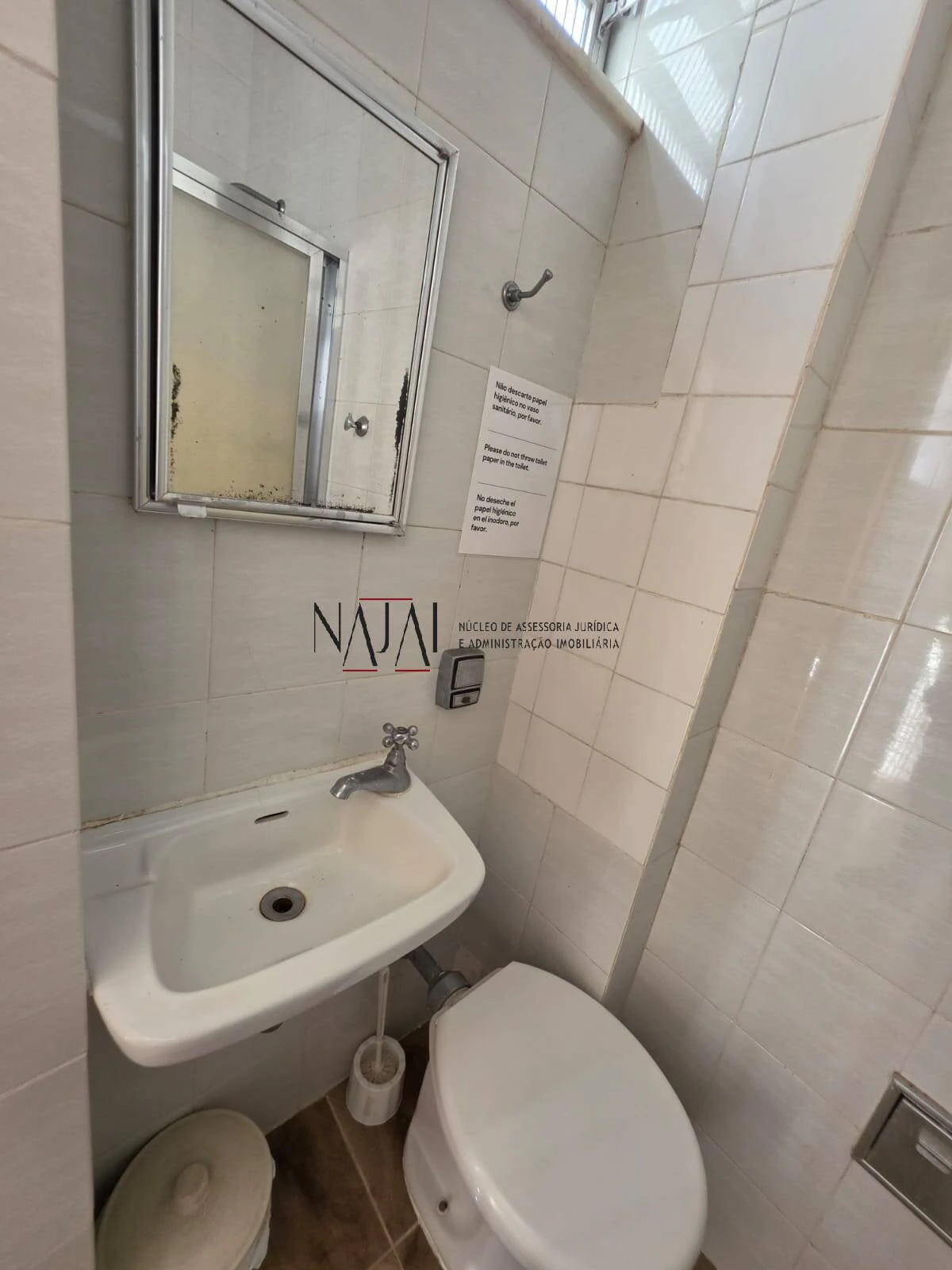 Furnished 3-bedroom apartment with 130 m² — photo 29