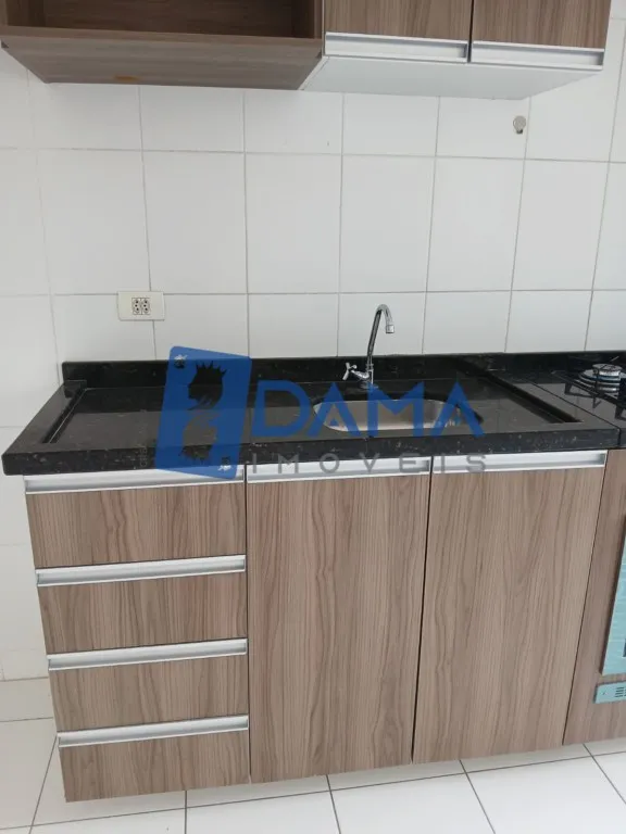 2-bedroom apartment with a separate, closed kitchen — photo 38