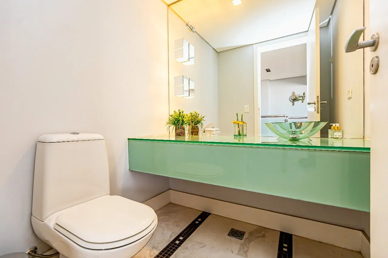 Furnished triplex penthouse with 4 en-suite bedrooms — photo 31