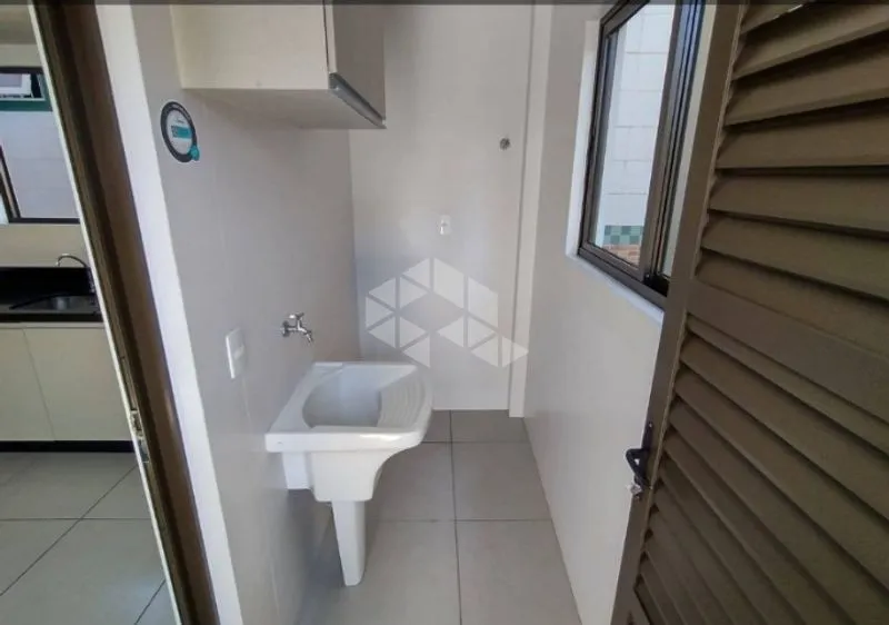 48 m² apartment with 2 bedrooms and a balcony — photo 18