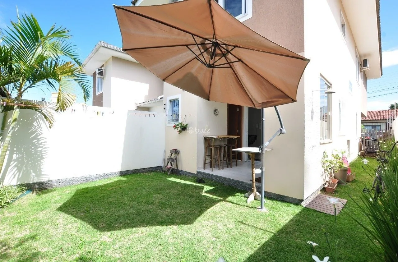 146 m² house with a walk-in closet and a garden — photo 34