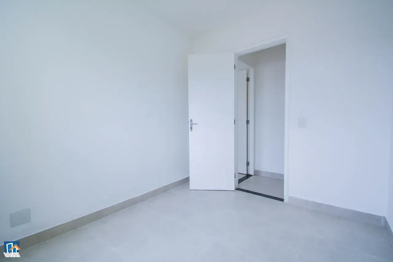 2-bedroom apartment with a closed kitchen and 47 m² — photo 13