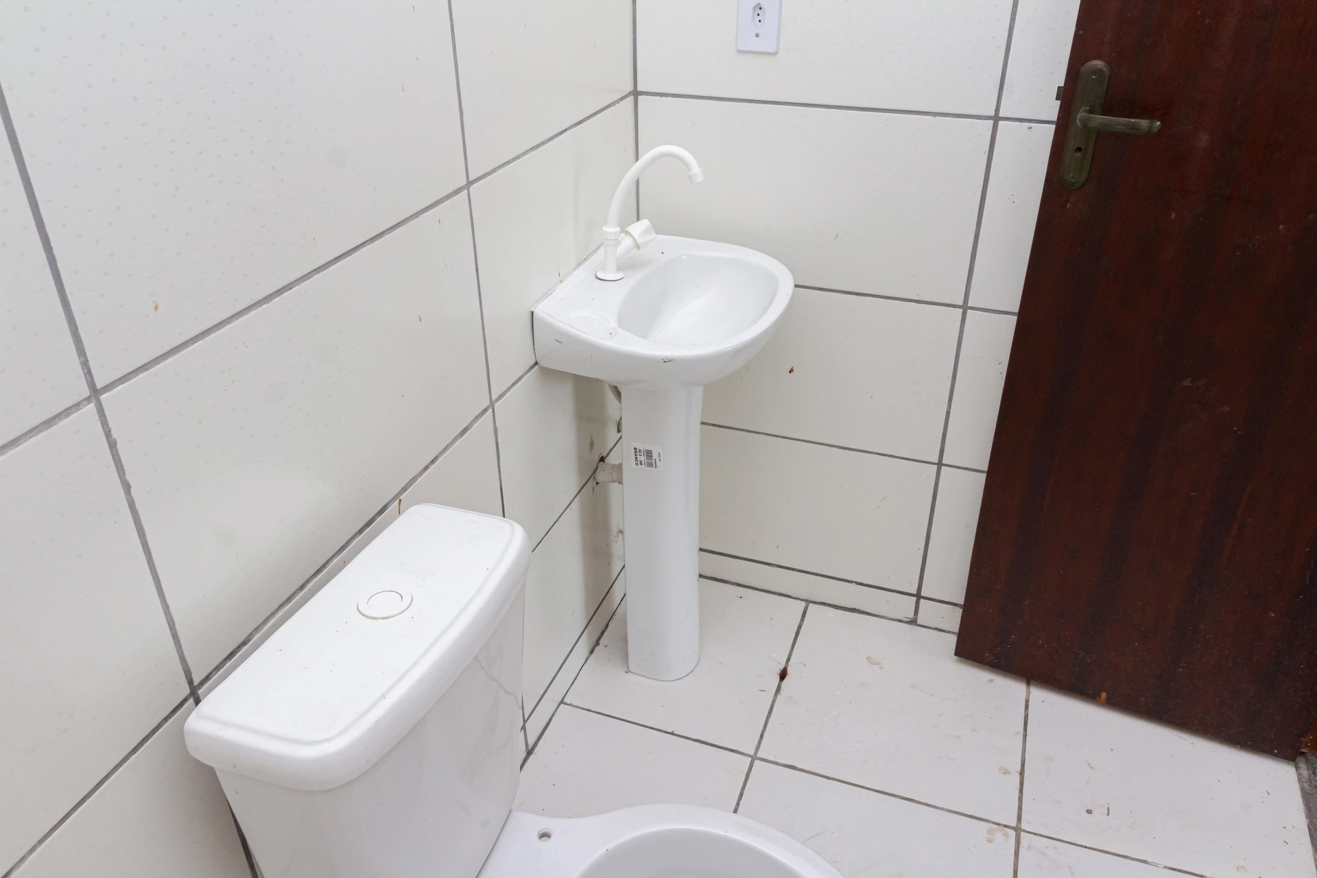 Кітнет із 1 спальнею в суїті та компактною кухнею — photo 48