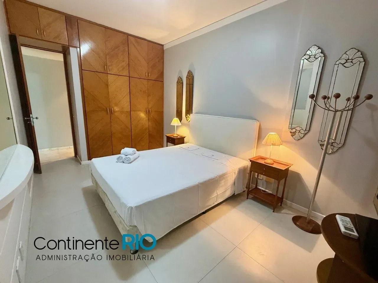 2-bedroom 90 m² apartment with air conditioning — photo 4