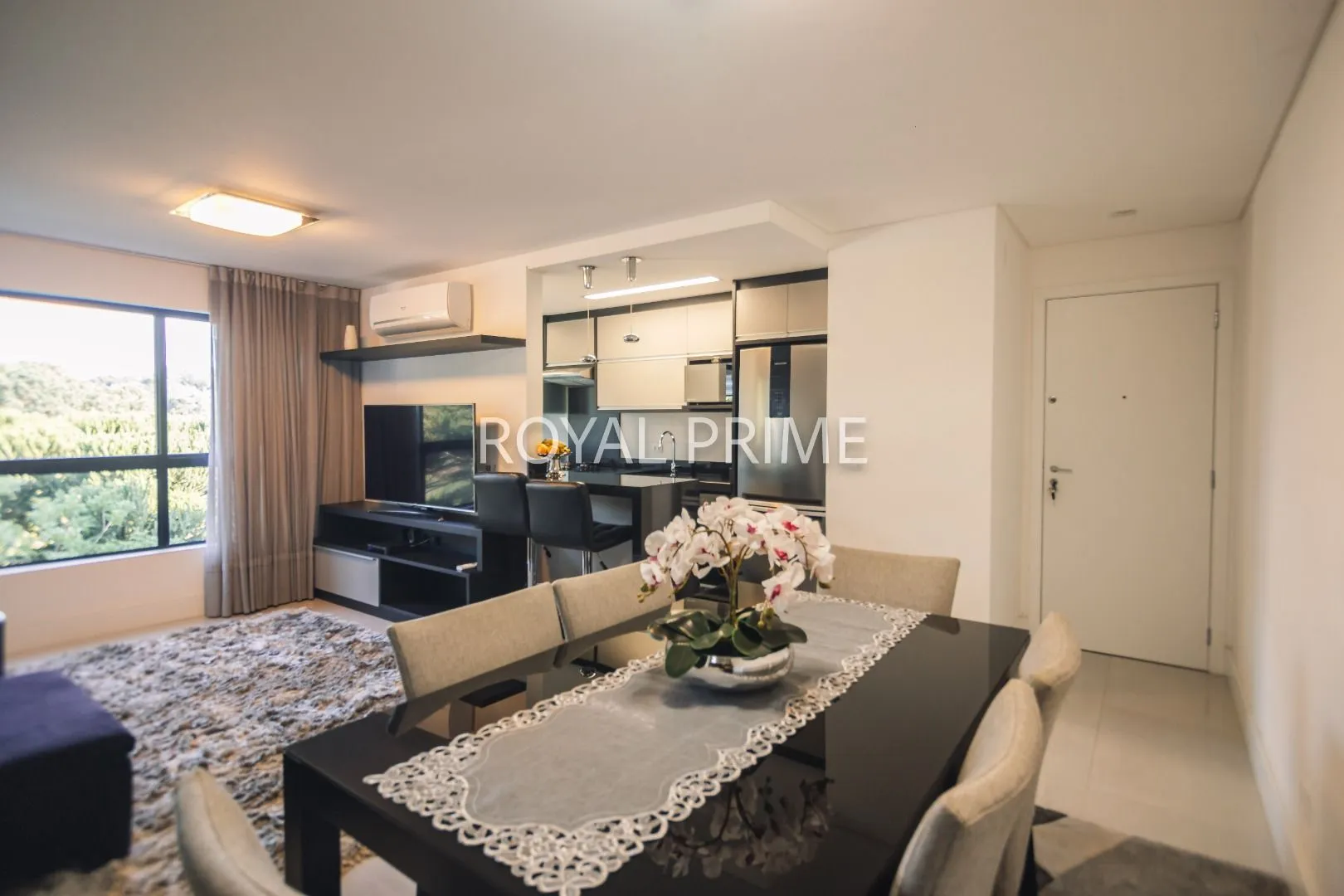 133 m² apartment with 2 en-suite bedrooms and private BBQ — photo 8