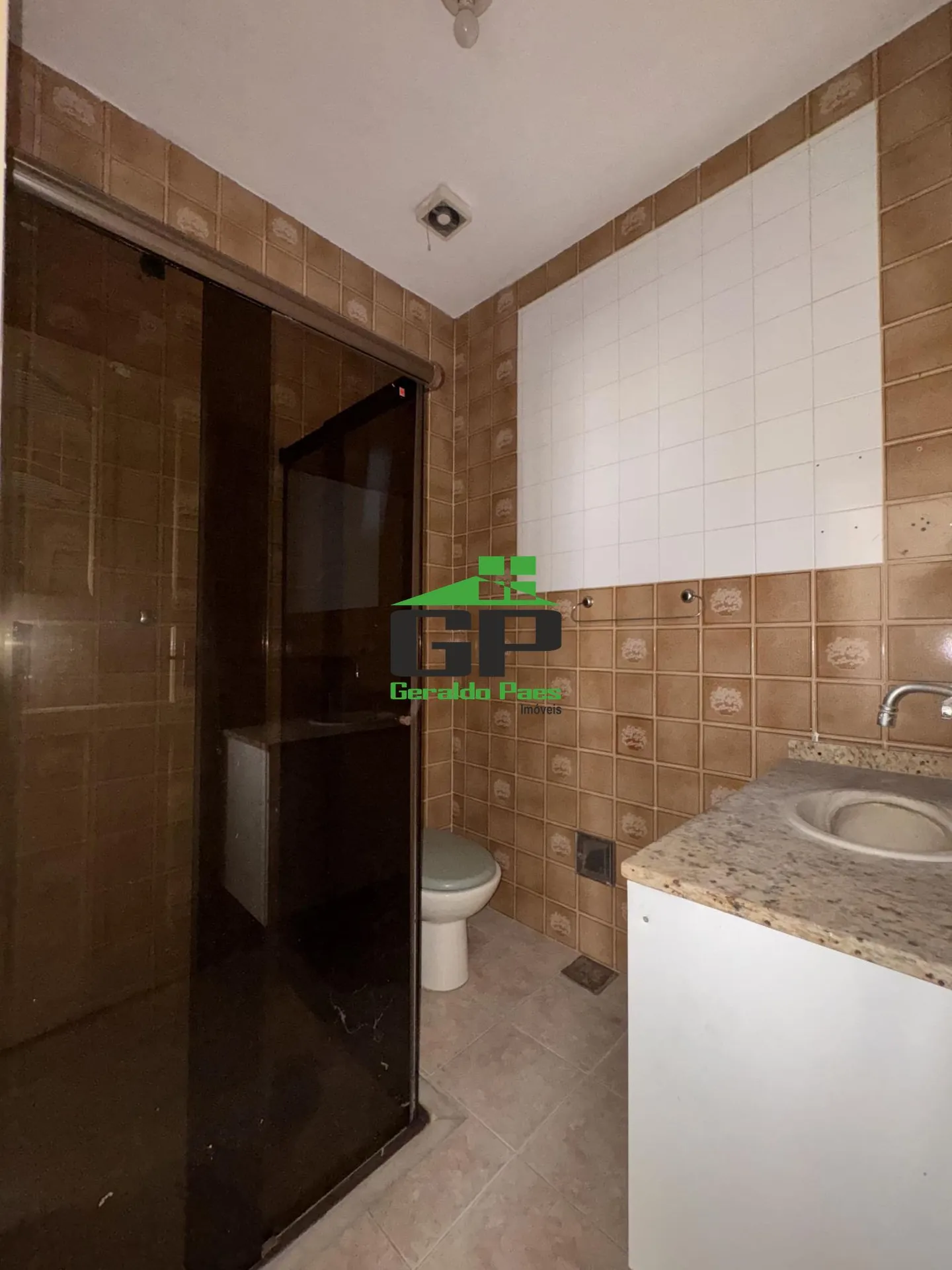 Unfurnished house with 4 bedrooms and a balcony — photo 13