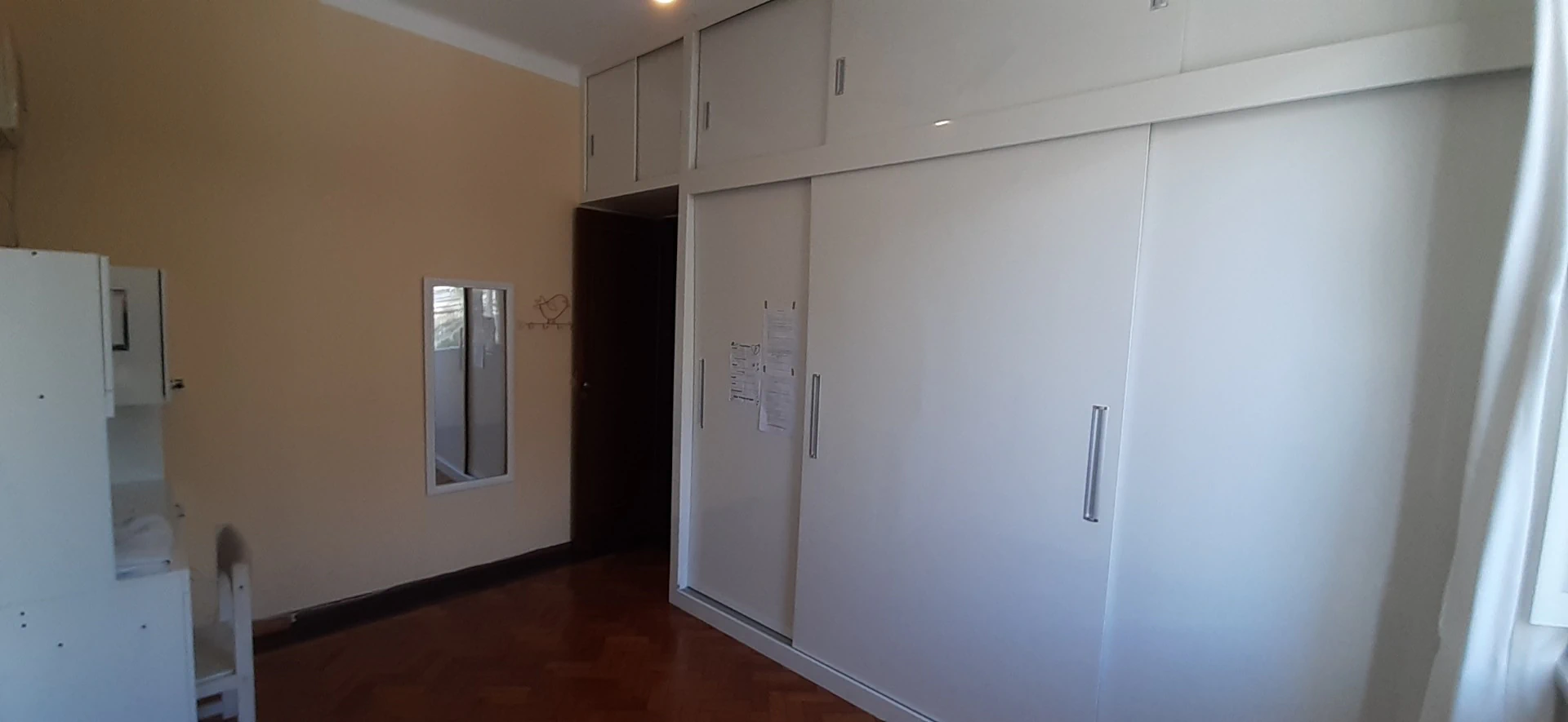 3-bedroom apartment with suite and 98 m² — photo 3