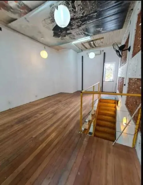 Casa sem mobília com 5 quartos e vaga para 4 carros — photo 10