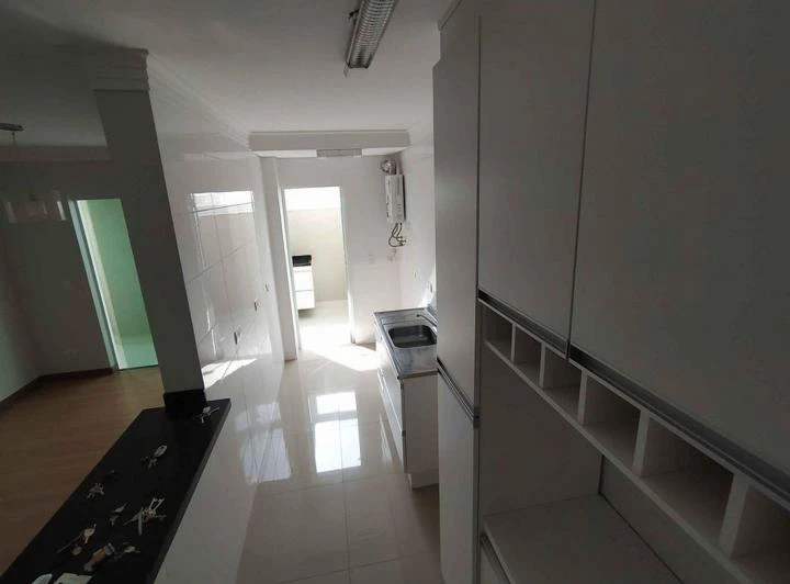 69 m² unfurnished apartment with 2 bedrooms and 2 parking spots