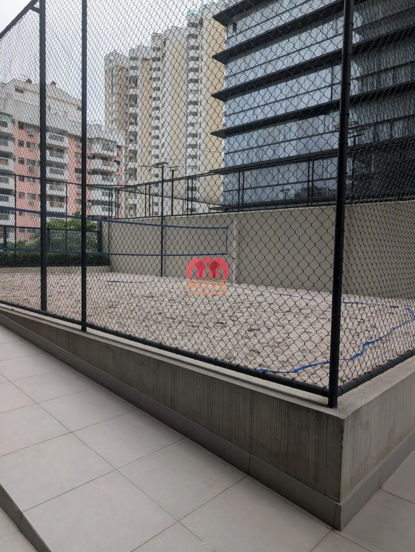 2-bedroom apartment in a building with a pool — photo 36