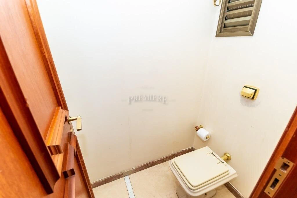 Furnished apartment, 236 m², with a washing machine — photo 9