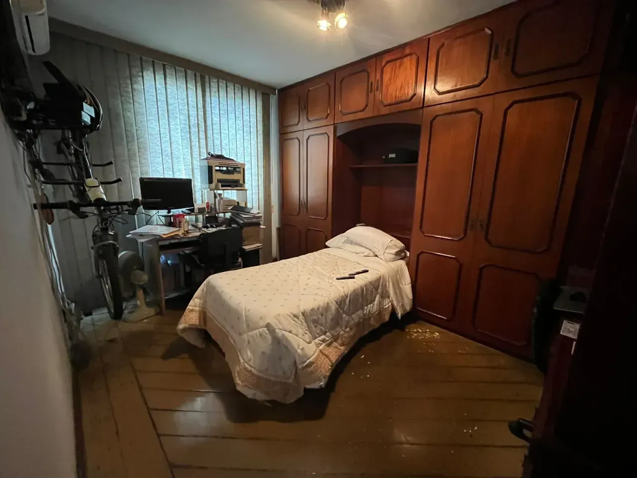 Furnished apartment with 4 bedrooms and a closed kitchen — photo 13