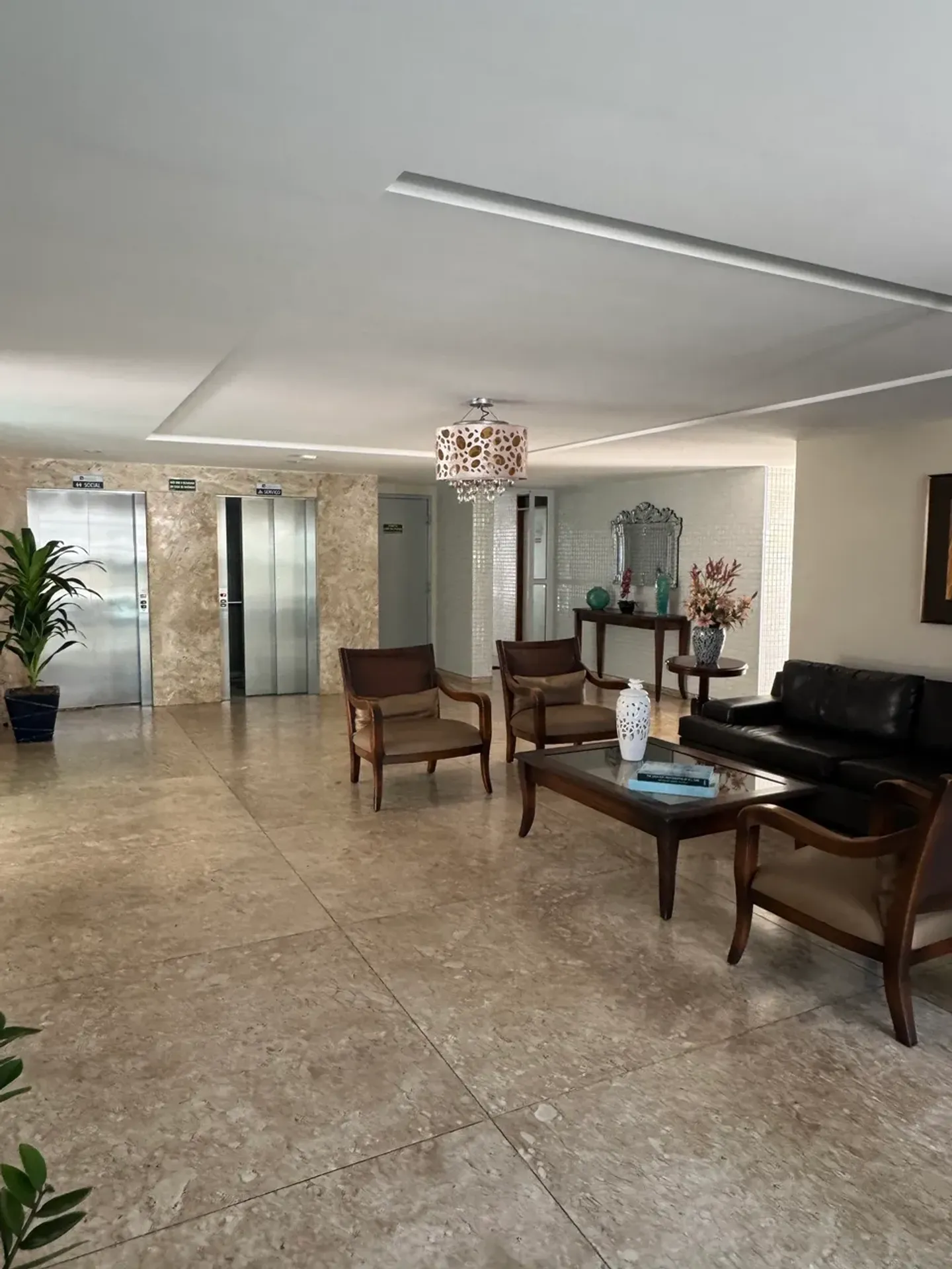 Apartment, 92 m², with a glass-enclosed balcony — photo 18