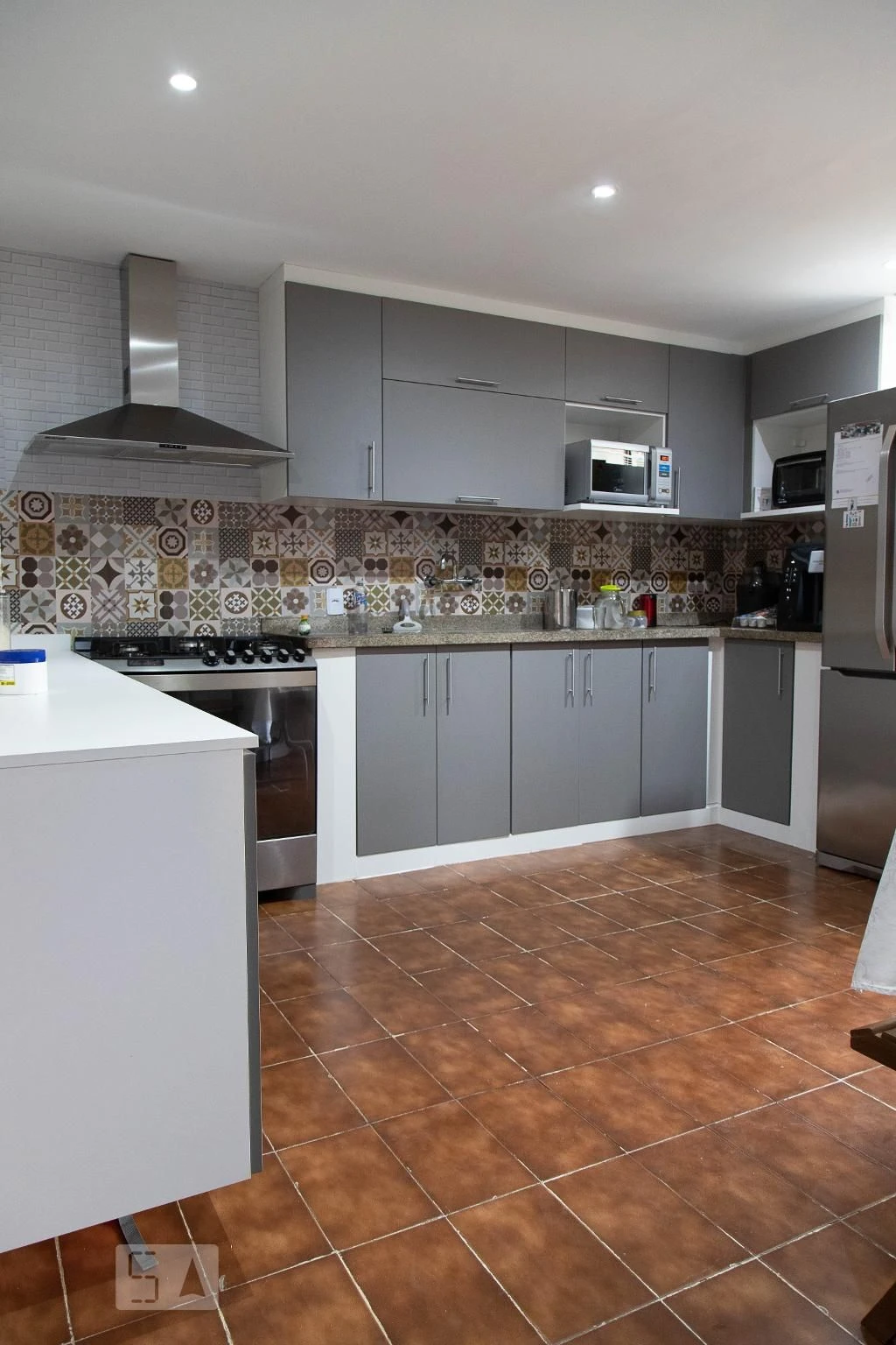 Apartamento mobiliado com 4 dormitórios e suíte — photo 20