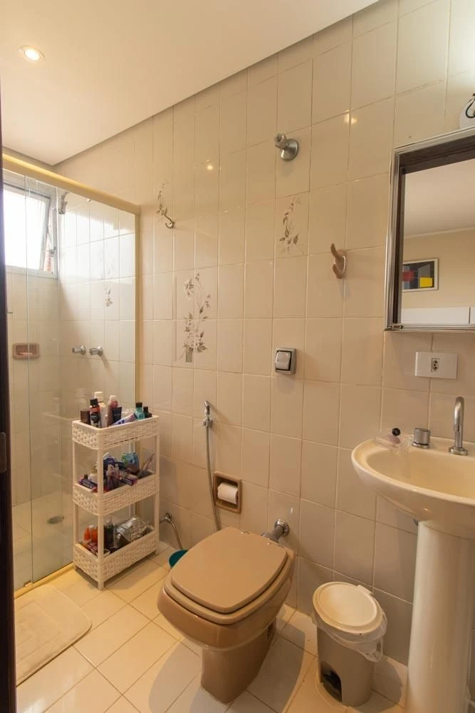 3-bedroom apartment with a home office in Curitiba — photo 28