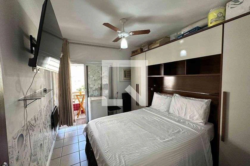 Furnished 76 m² apartment with 2 bedrooms and suite — photo 8