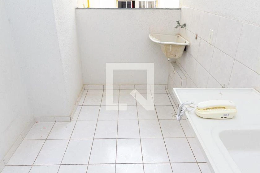 Apartamento de alquiler con 2 dormitorios y 1 baño — photo 15