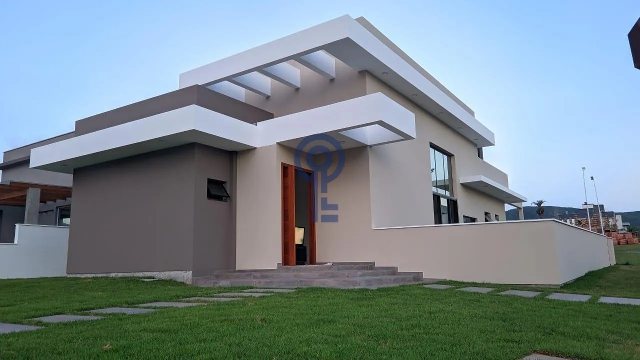 Furnished 4-bedroom house with open-plan kitchen — photo 4