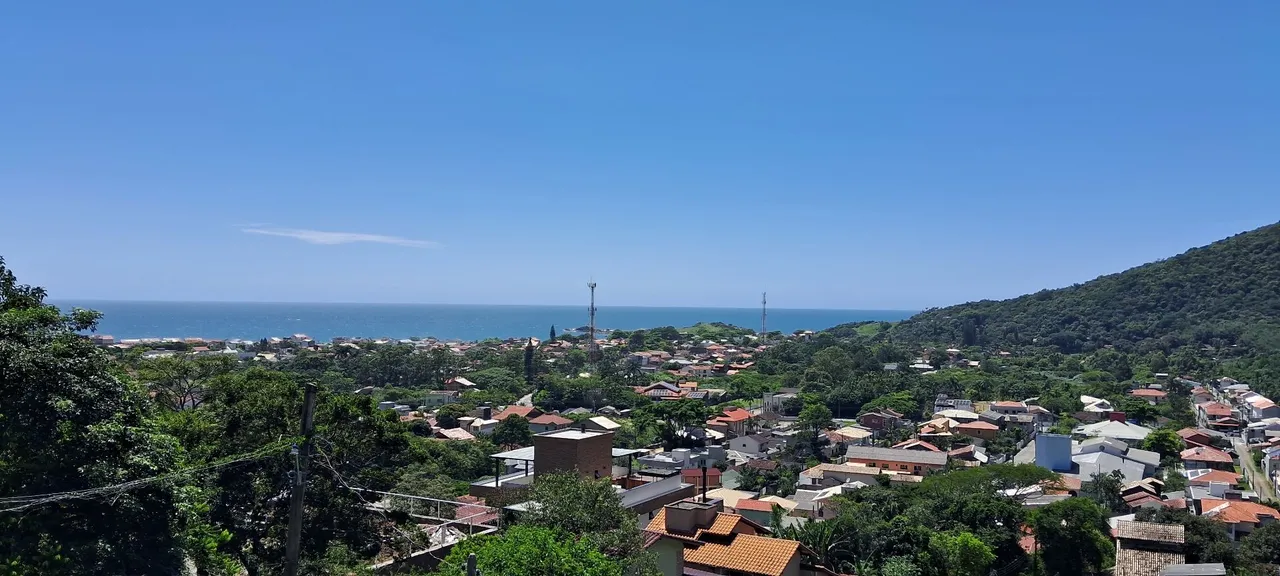 One-bedroom apartment with a water view in Florianópolis — photo 8