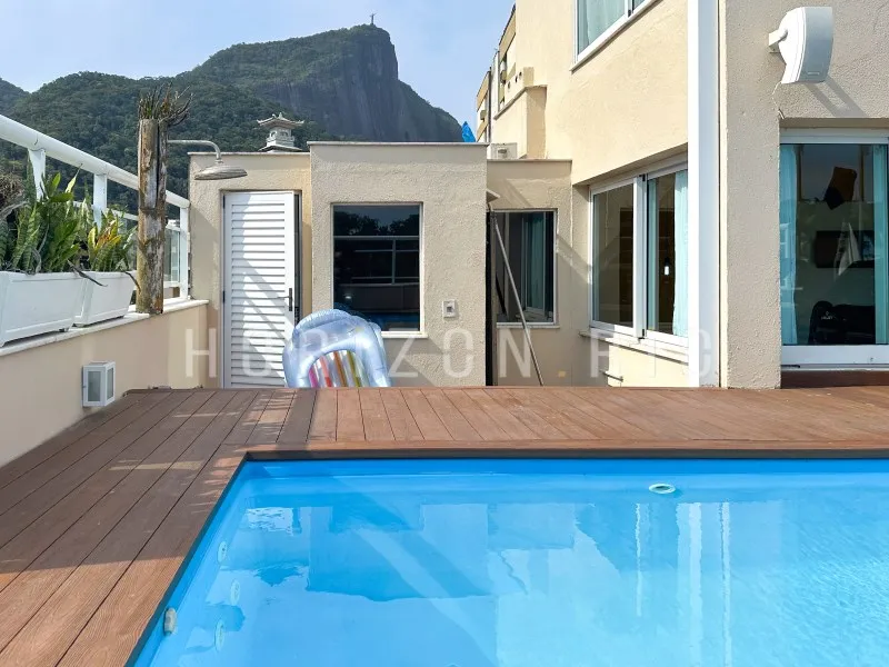 2-bedroom apartment in a building with a sauna — photo 30