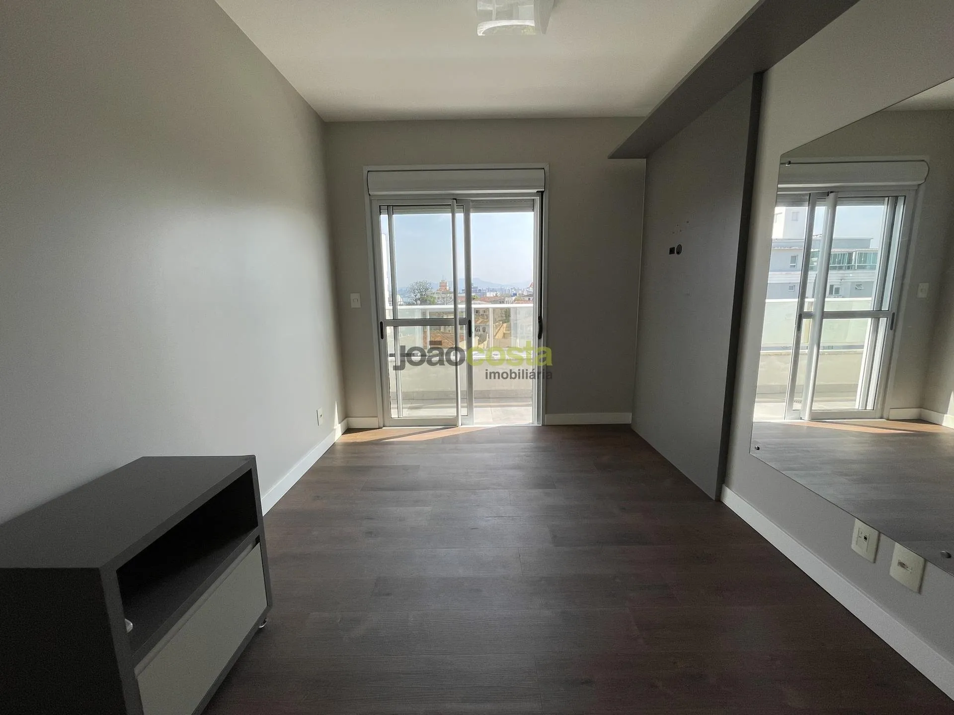 Furnished penthouse with 2 en-suite bedrooms and 210 m² — photo 68