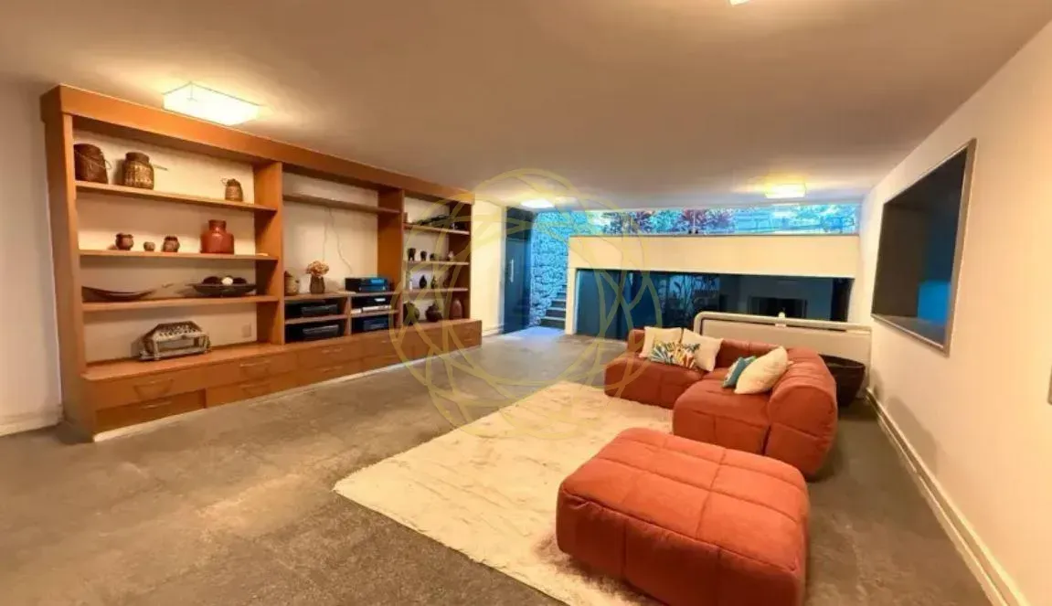 Casa para locação com 4 quartos e 5 banheiros — photo 15