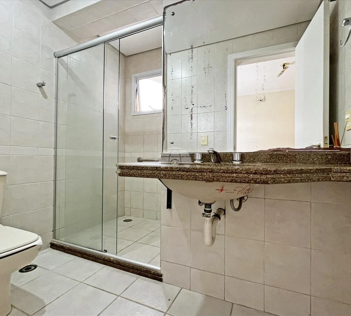 Apartment, 156 m², with a glass-enclosed balcony — photo 9