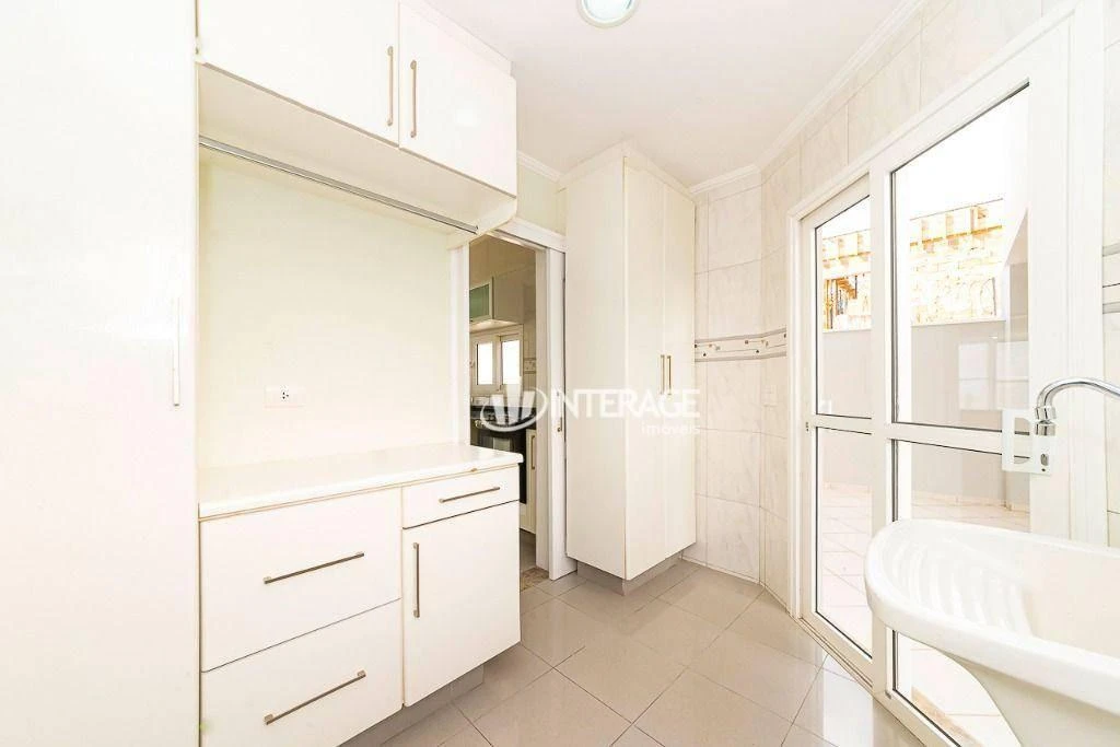 House, 270 m², with a bathtub — photo 33
