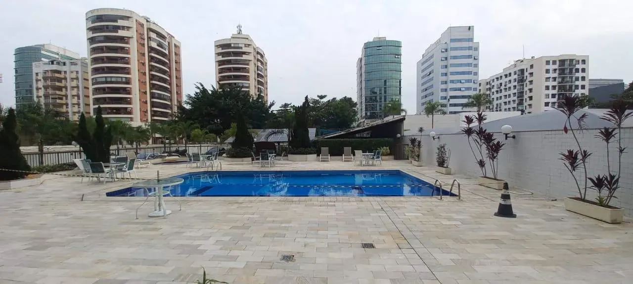 3-bedroom apartment with 2 bathrooms and 1 parking space — photo 33