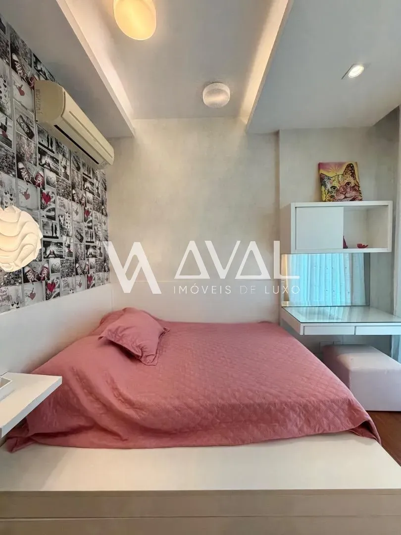 300 m² apartment with 4 suites and 3 parking spaces — photo 26