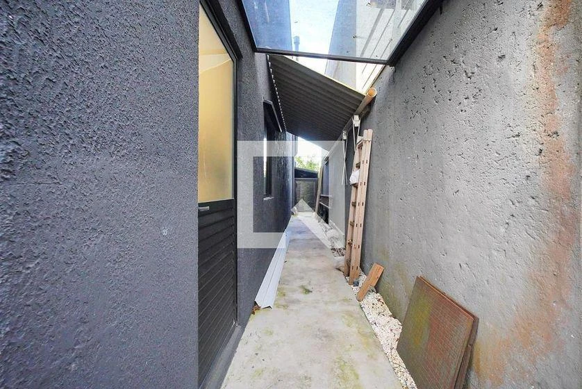 Mountain view in a 5-bedroom house, 330 m² — photo 45