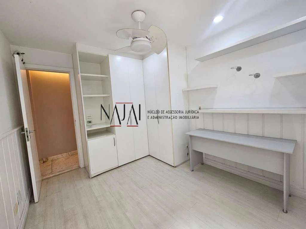 Furnished duplex penthouse with 4 bedrooms and 324 m² — photo 7