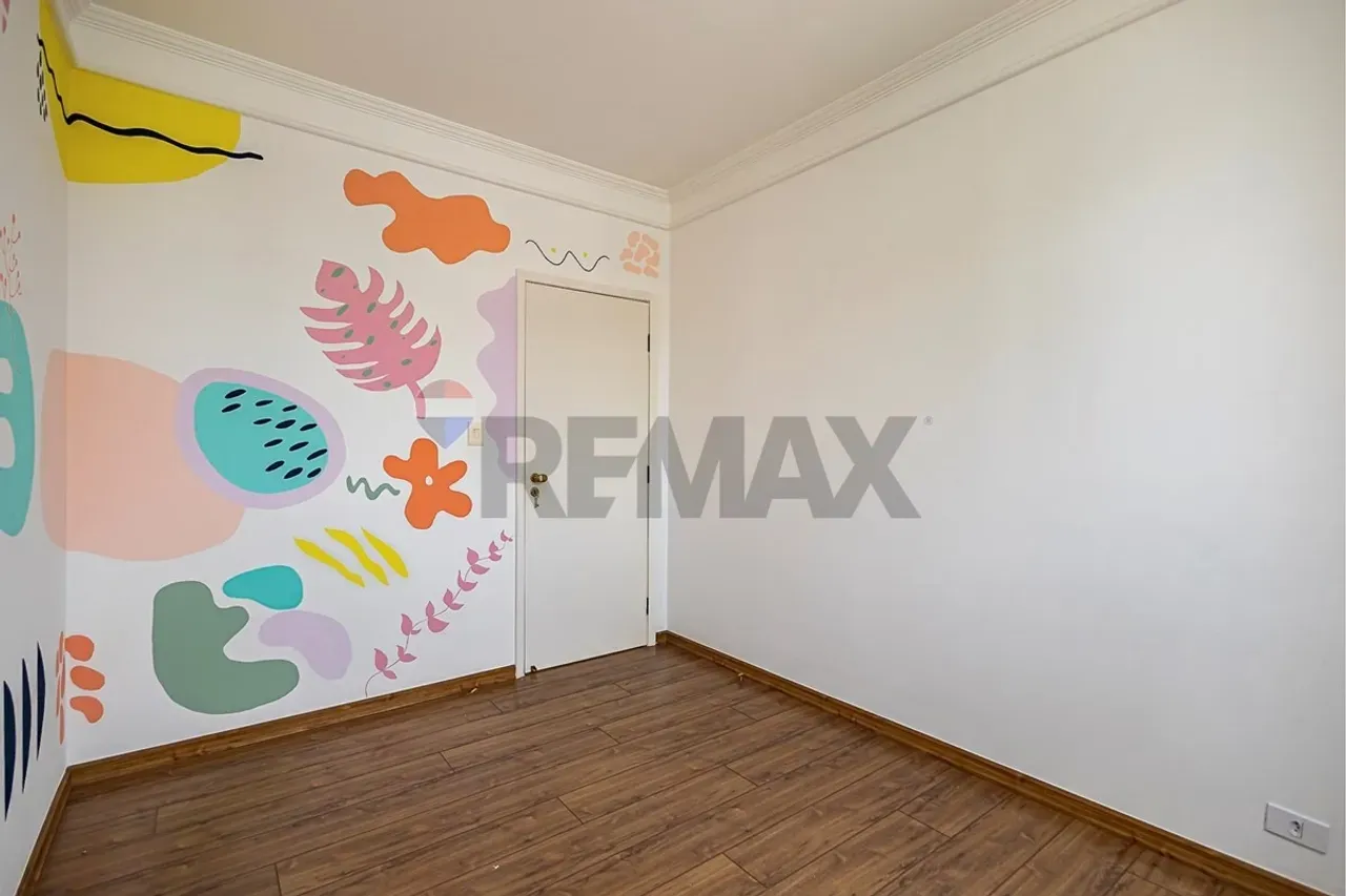 Home office in a 3-bedroom apartment, 181 m² — photo 31