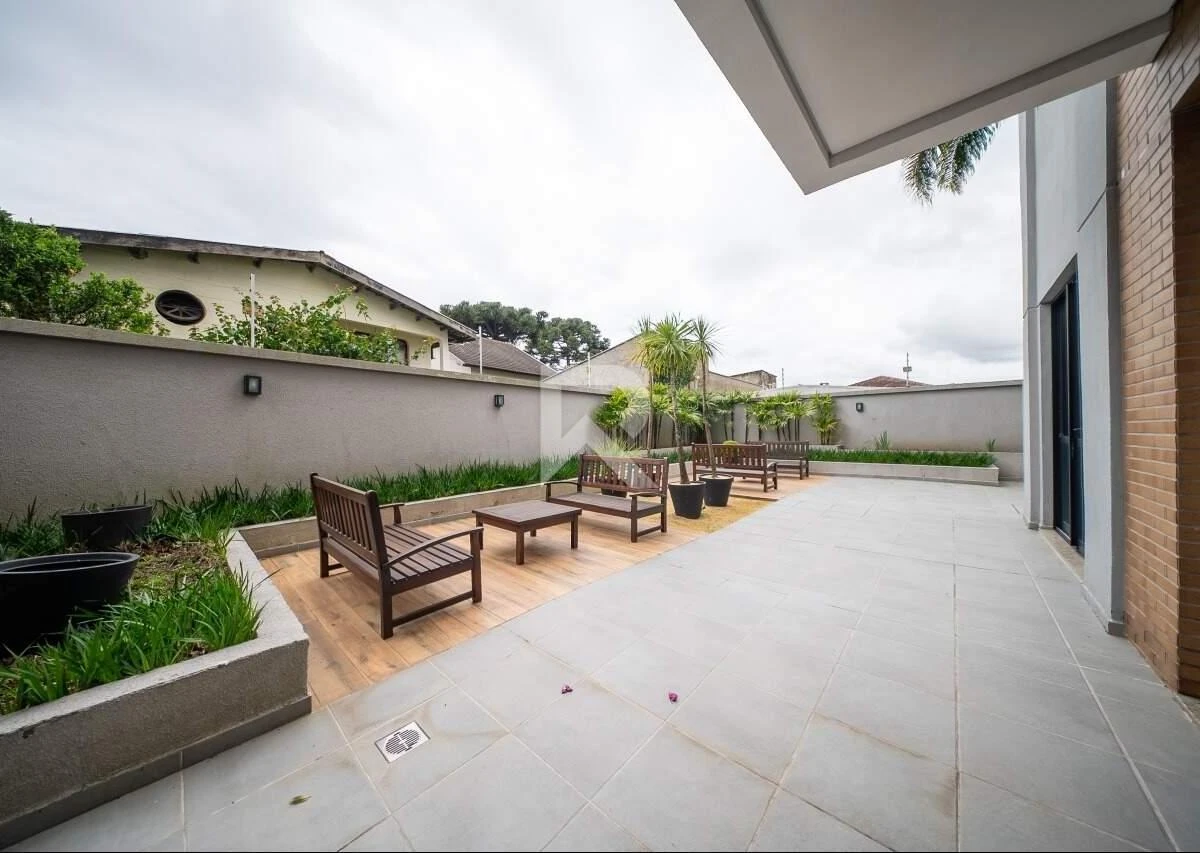 Furnished apartment, 150 m², with a glass-enclosed balcony — photo 40