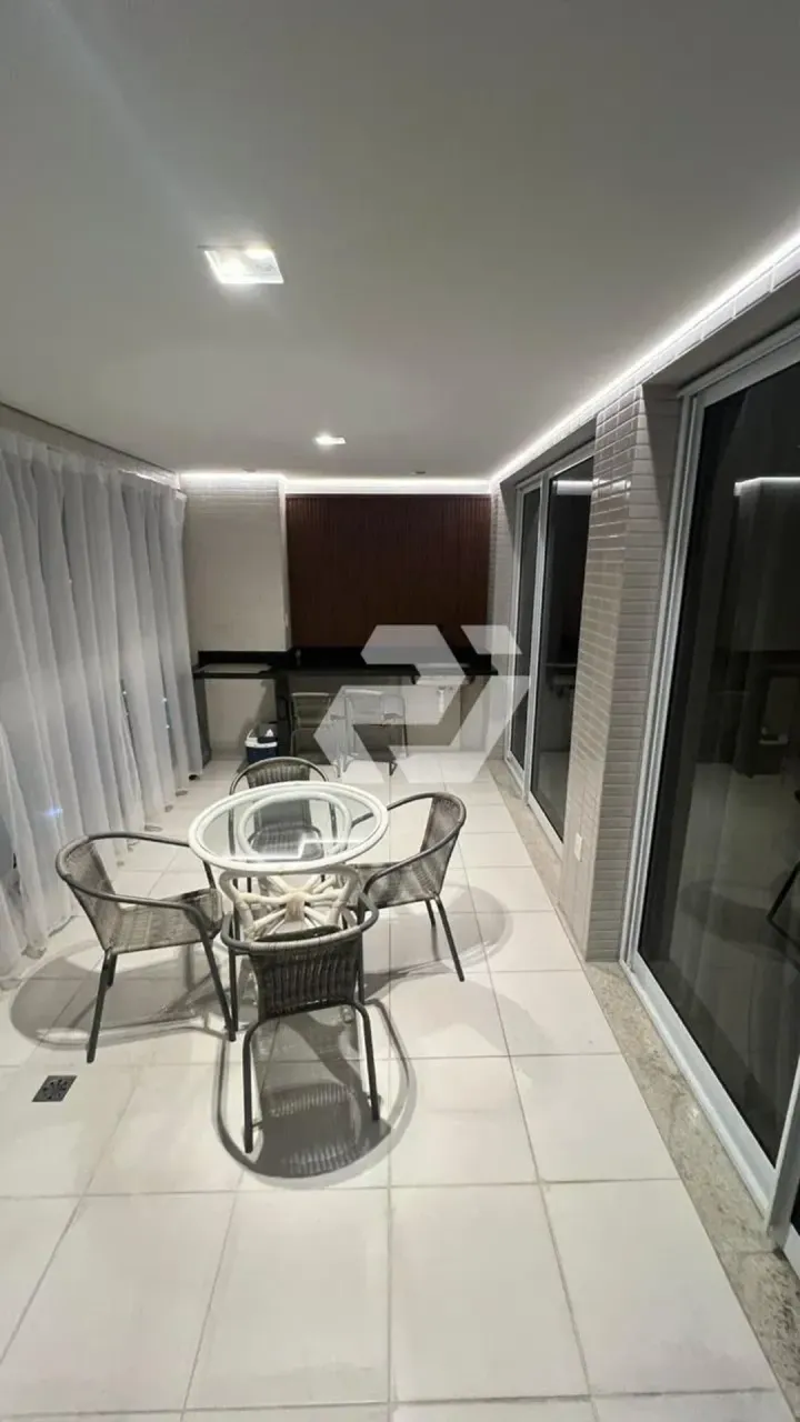 Furnished apartment with open-plan kitchen and 2 bedrooms — photo 13