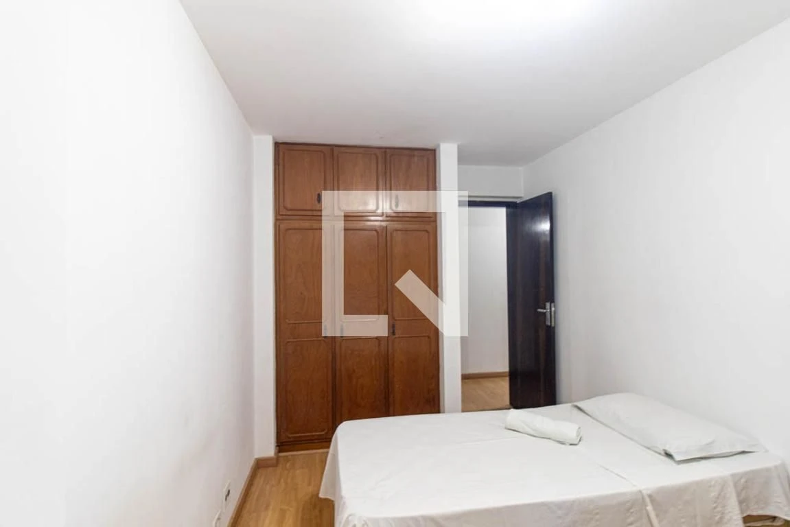 Apartment, 90 m², with wood or laminate floors — photo 16