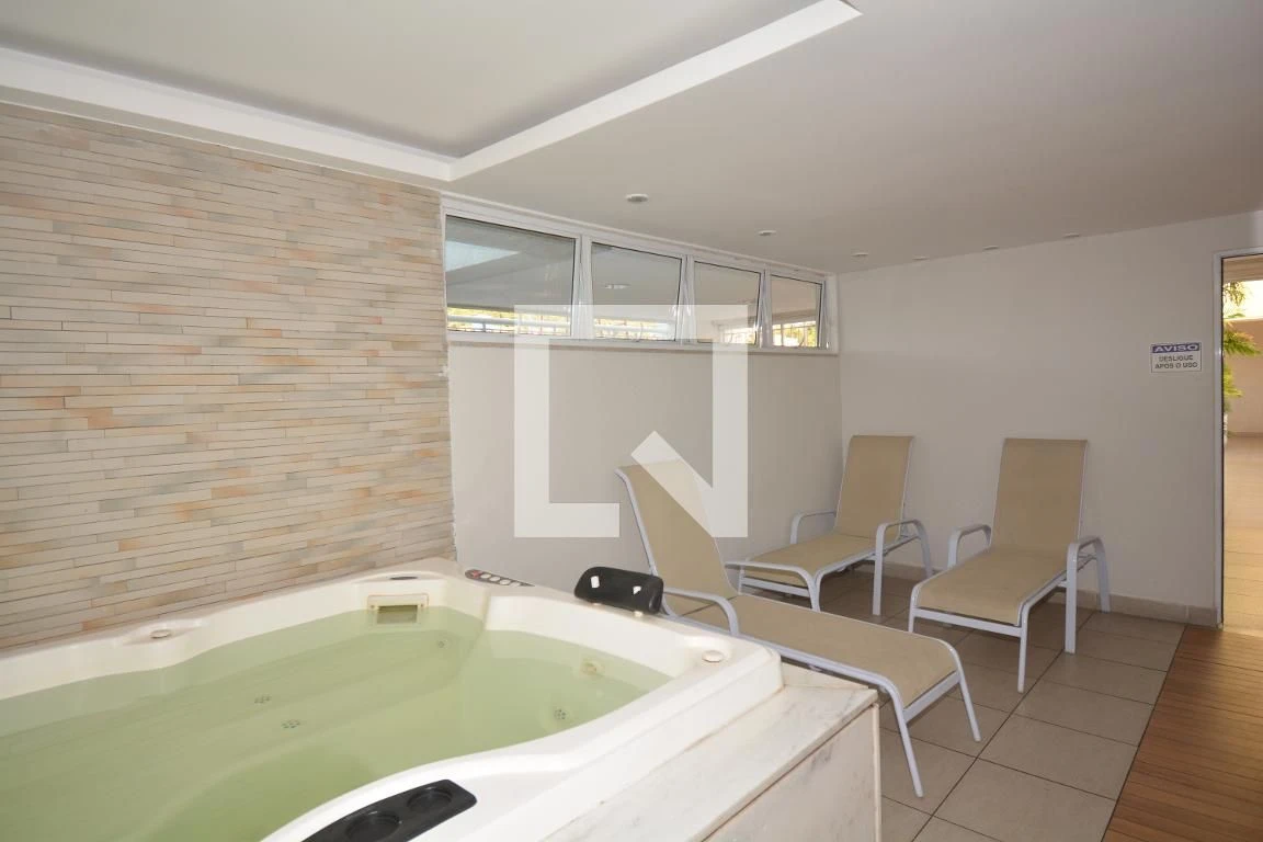 65 m² apartment with a mountain view and a private pool — photo 42