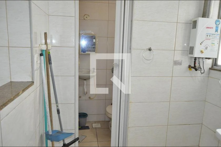 Apartamento mobiliado de 3 quartos com playground e 84 m² — photo 33