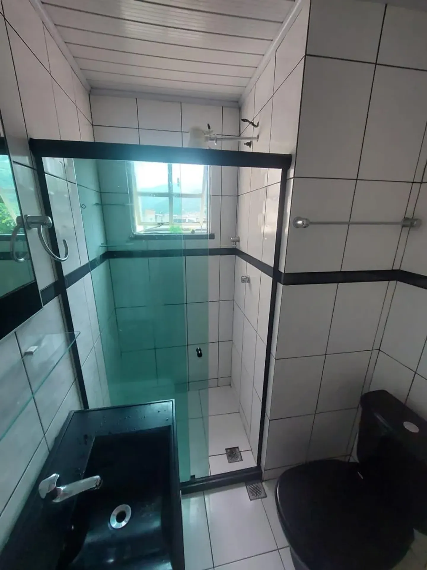 2-bedroom house, 1 with its own bathroom, 100 m² — photo 2