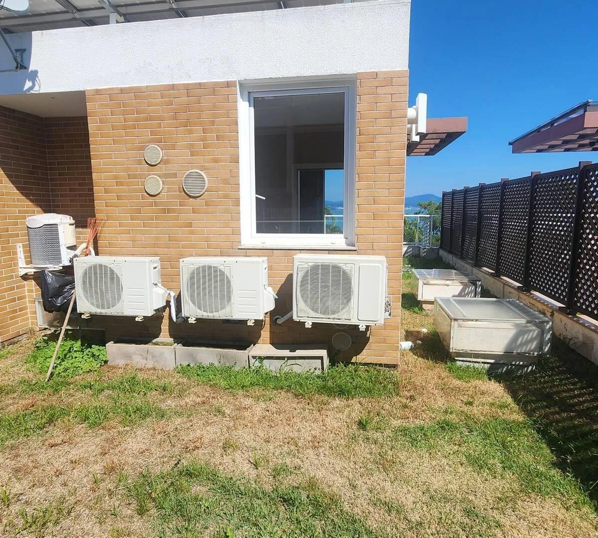 House, 235 m², with a water view — photo 17