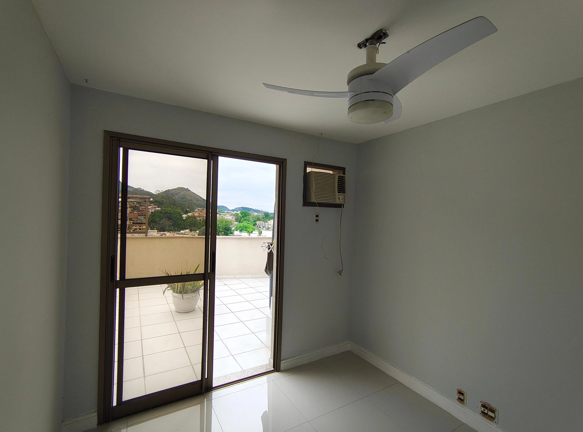 Apartamento para alugar com 3 quartos e 4 banheiros — photo 50